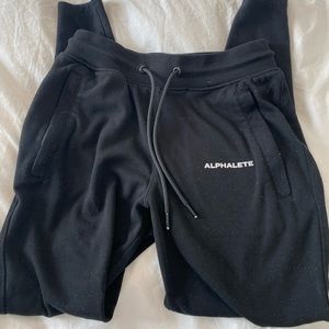 alphalete core jogger